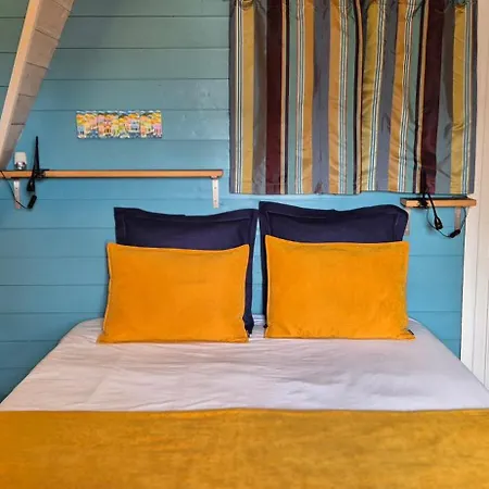 D'hotes Le Clos Bleu Alojamento de Acomodação e Pequeno-almoço 3*