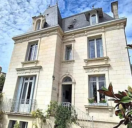 D'hotes Le Clos Bleu Oda ve Kahvaltı La Rochelle (Charente-Maritime)