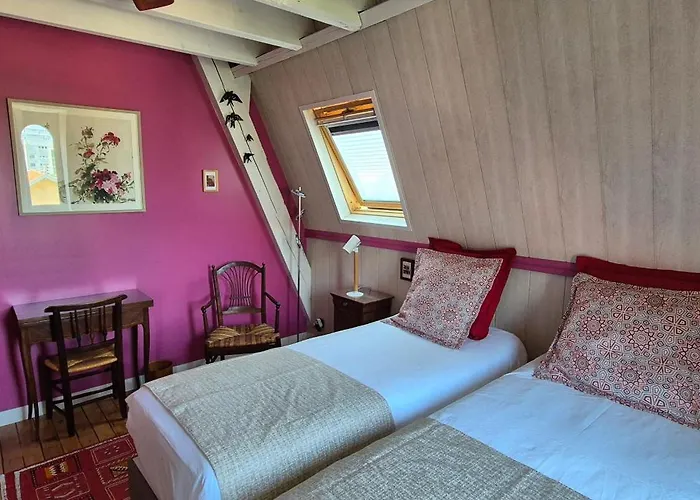 D'hotes Le Clos Bleu La Rochelle (Charente-Maritime)
