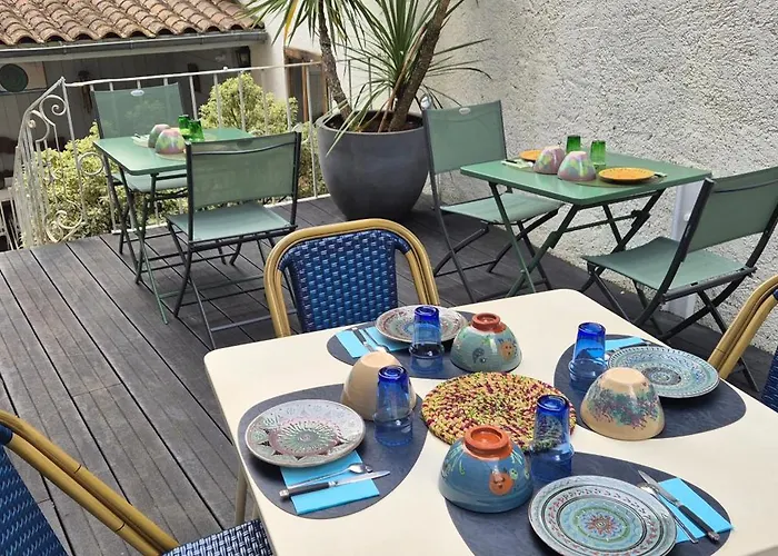 D'hotes Le Clos Bleu 3*